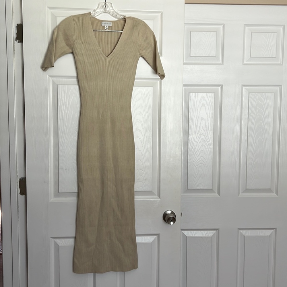 Elegant Beige Midi Dress